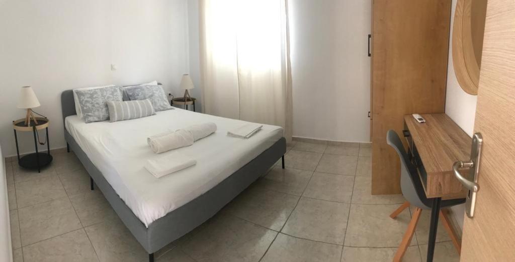 Retreat Apartments In Drosia - 2 Bedrooms Apartment Makris Gialos  Esterno foto